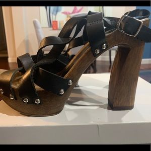 Palle platform heel by Charles David